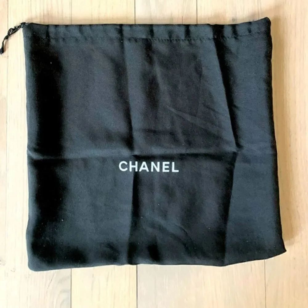 Chanel Small/medium drawstring dustcover